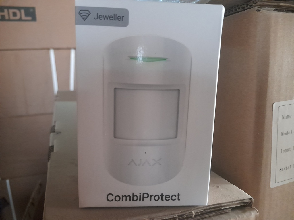 Ajax CombiProtect white ЕU датчик руху та розбиття